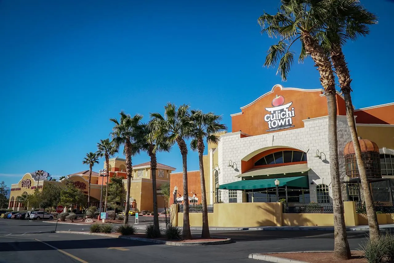 Fiesta Rancho Casino Hotel Las Vegas 3*,